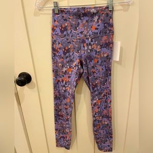 BNWT!!!  Lululemon align leggings - size 4